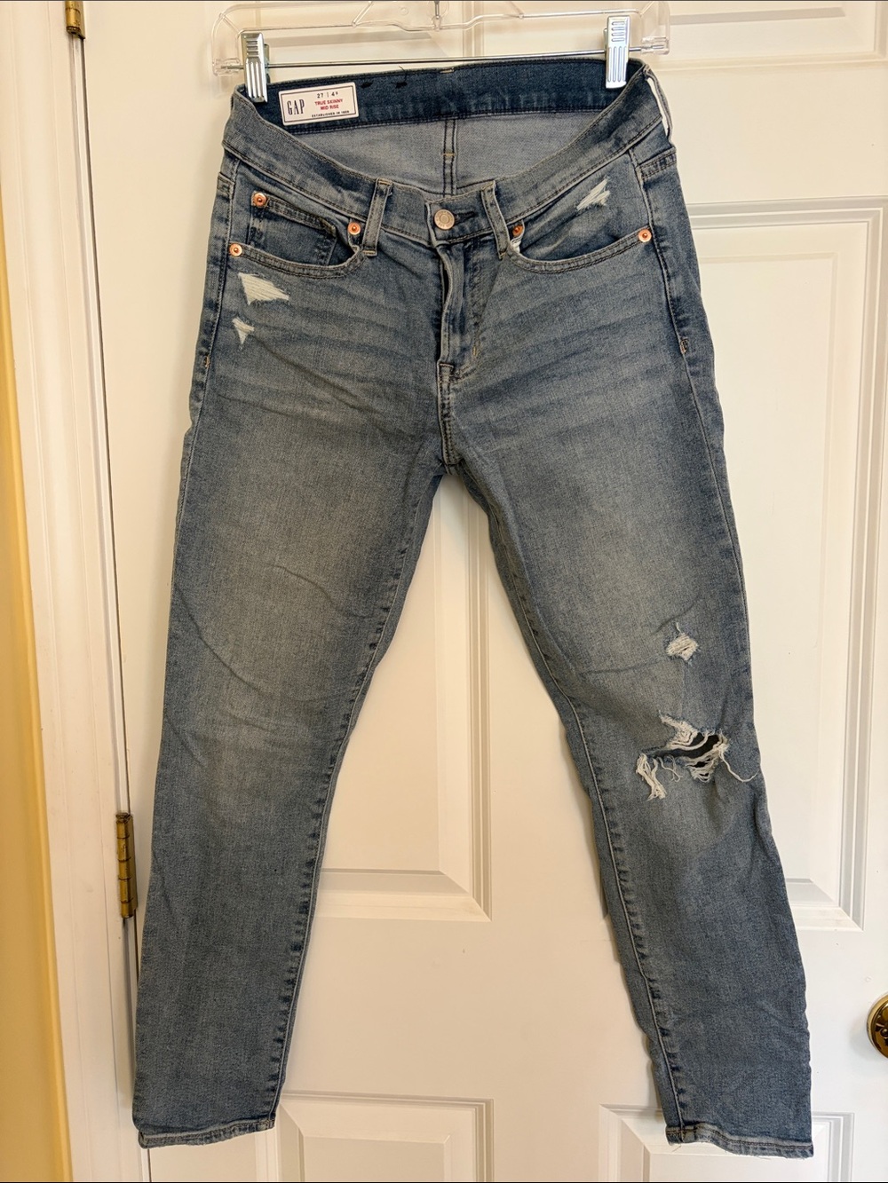 GAP Women’s True Skinny Distressed Jeans in Light Wash